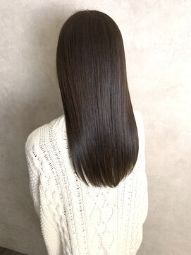 キッススワン(KISS SWAN) これぞ【艶】後ろ姿でもうモテる女性。