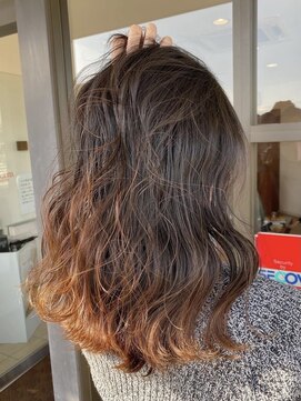 ルー(loup) 裾カラー/オレンジブラウン/グラデーション/ダブルカラー/天神