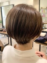 アイ(I.)&nbsp;【I.】40代50代上品つやショートカット　川口