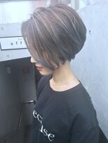 フラミューム たまプラーザ(flammeum)&nbsp;前下がりショート×アッシュグレー【フラミュームたまプラーザ】