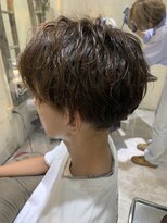ブリーチ ラボ エーアイ 原宿店(BLEACH LABO Ai)&nbsp;シルバーカラー/フェードカット/ニュアンスマッシュ[原宿駅］