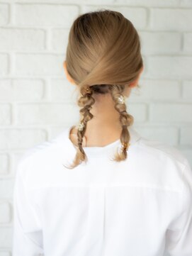 レガーミ(Legami) 紐使い技あり ローツインテール