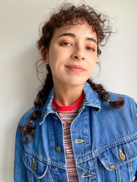 セーヌプラス(CEINE+) curly hair