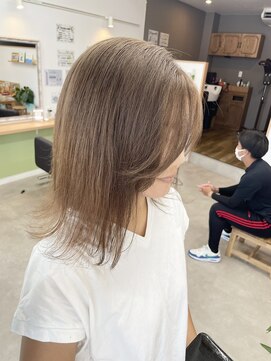 オリビアヘアー(OLIVIA HAIR) ミルクティーベージュ