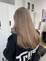 ペレ 渋谷(PELE)&nbsp;デザインカラー/レイヤーカット/ウェットヘア/オリーブベージュ