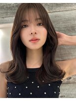 アイヴィー(IVY)&nbsp;ブリーチなしオリーブカラーくびれヘア【肥田亜沙美】