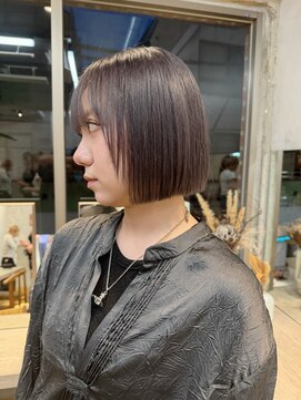 サンク 原宿 表参道(cinq) 切りっぱなしボブ長めボブナチュラルボブ結べるボブ前下がりボブ