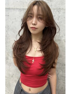 ヌエン 渋谷(NU/EN) 海外ガール風ロングレイヤーカット/バタフライカット/小顔カット