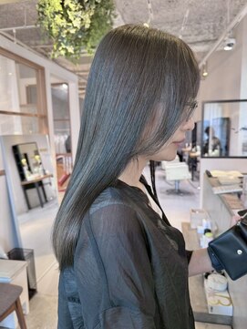 マッシュ グランバーズ 布施(MASHU GRANDVASE) 【東大阪布施】透明感たっぷり大人なオリーブグレージュ