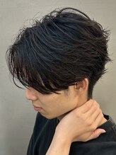 ダズルヘアラッシュ(DAZZLE hair RUSH) 名古屋毛流れセンターパートニュアンスパーマフェザーパーマ30代