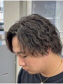 縦落ちツイストスパイラルミディアムウルフ