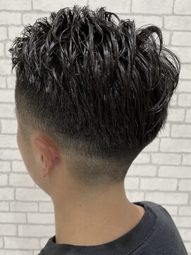 アース 二俣川店(HAIR&MAKE EARTH) フェードスタイル
