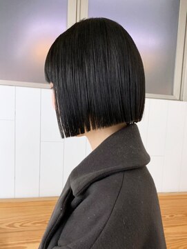 アイティーバイアルバム 八王子店(IT by ALBUM) ぷつっとボブ_外ハネボブセクションカラー_ba380752