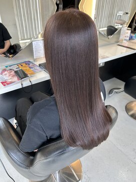 フォルテ 城北店 ピンクベージュ　縮毛矯正