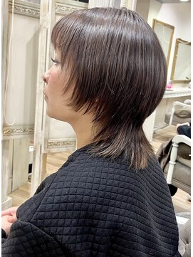 ゼン(ZEEN) 〔白髪ぼかし〕立体感ハイライト×ミディアムウルフ