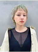 デザインカラーショートヘア ウルフ ベージュ ミントグリーン