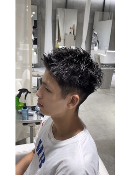 ミリ(milli Produce by ITAKURA) 刈り上げスパイキーショート