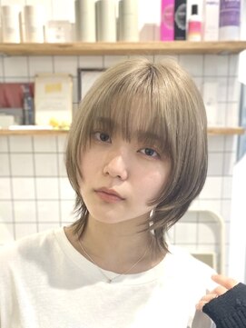 サロウィン 新宿三丁目(SALOWIN) 青木/抜け感ボブウルフ/ミルクティーベージュ/10代20代30代/新宿