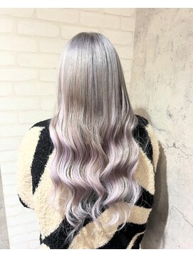 アフィナー(Afinar) 【横浜/横浜駅】ホワイトシルバー×エクステ