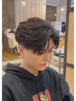 エッジ(EDGE)&nbsp;メンズ毛流れニュアンスパーマ刈り上げマッシュスタイル