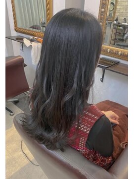 グランドライン(GRAND LINE) 《GRANDLINE友田千栄》艶髪ロングスタイル　魅力倍増カール