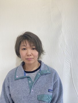 ジュリア(Giulia) 大人可愛いオリーブ×ショートがばえる♪