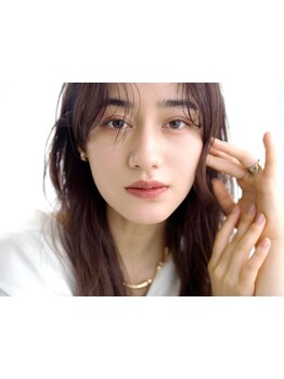 【阪急・大阪梅田駅すぐ】美容師歴20年以上の実力派スタイリストが担当♪エイジングケアや髪質改善が人気