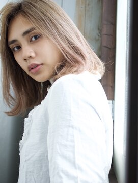 アトリエMAI 北千住 外ハネミディアムレイヤー　20代30代40代