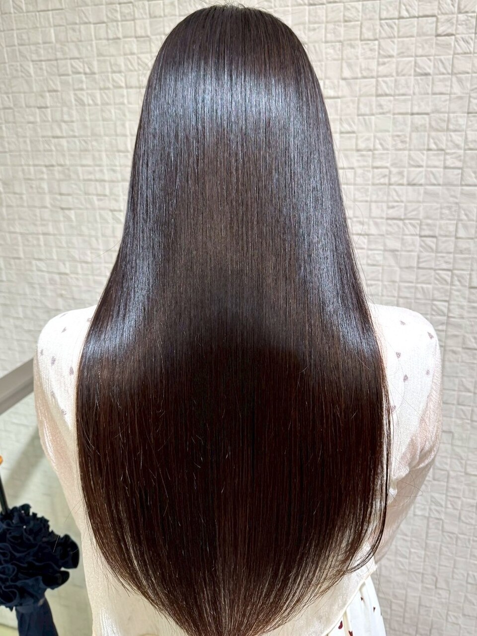 艶ストレート ダークブラウン 髪質改善 ロングヘア 20代：L276909773
