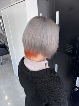 ルミナホワイト(Lumina White) グレー×インナーカラー