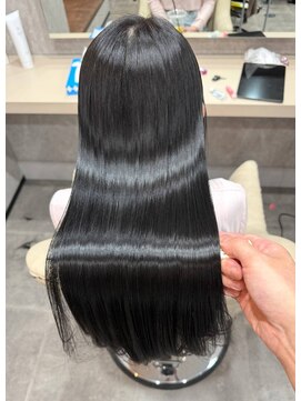 レンブラントヘアー(Lembrant HAIR) 【縮毛矯正/髪質改善/トリートメント/白髪染め】