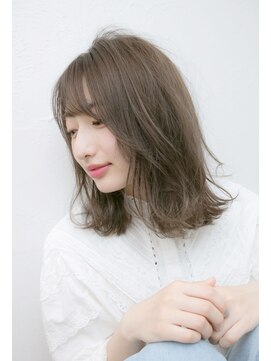 デザイナーズヘアー ラグジス(Designers hair LUXIS) ~【LUXIS】~切りっぱなし×ハイ透明感グレージュ♪