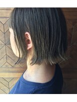 ヌーク(NUUK)&nbsp;★NUUK★ 外はねボブとカーキグレージュ