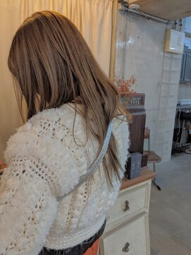 メーヴェ(Mowen) [ ベージュカラー ]