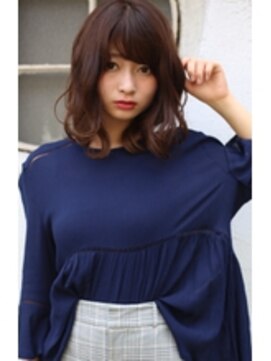 ノイ(neu) 浮遊感のあるミディアムパーマスタイル　【静岡/静岡駅】