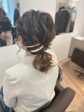 ジ エクト ヴィシア 心斎橋店(The Ect VIXIA) ヘアアレンジ×ローポニーヘアアレンジ×結婚式ヘアセット