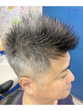 カットハウス ソフトモヒカン