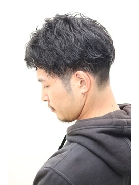 ヘアーアンドグルーミング ヨシザワインク(HAIR&GROOMING YOSHIZAWA Inc.) ツーブロック/スパイラルパーマ/刈り上げ/メンズパーマ