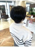 ショートボブ