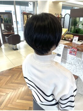 ファーレンピュアスウィート(fahren-pure-suite) ショートボブ