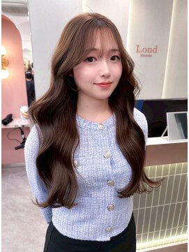 ロンドリゼル 札幌(Lond RiseL) チャコール/オリーブグレー/レイヤーカット小顔顔周り韓国札幌