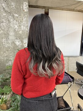 リラクオーレ 三宮 元町(LIRA CUORE) 裾カラー