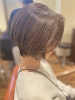 ヘアーグロウ 30代40代50代ひし形ショート前髪なしショートレイヤーブラウン