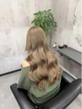 ノーン(NONE) 海外風グレージュカラー