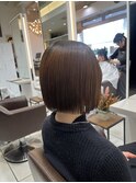 ぱつっとボブ