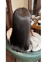 ラウナ(Launa)&nbsp;50代のうねり・広がり改善｜艶髪ストレート