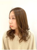 艶髪セミロング