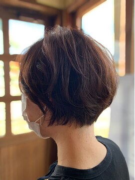 ヘアーシー(HAIR C,) ［HAIR C shoichi］ふんわり柔らかオータムショート