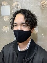 アカ(ACA)&nbsp;センターパートツイストスパイラルパーマツイストパーマ札幌大通