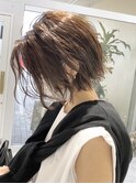 《Mimosa》外ハネウェーブ×ショートボブ